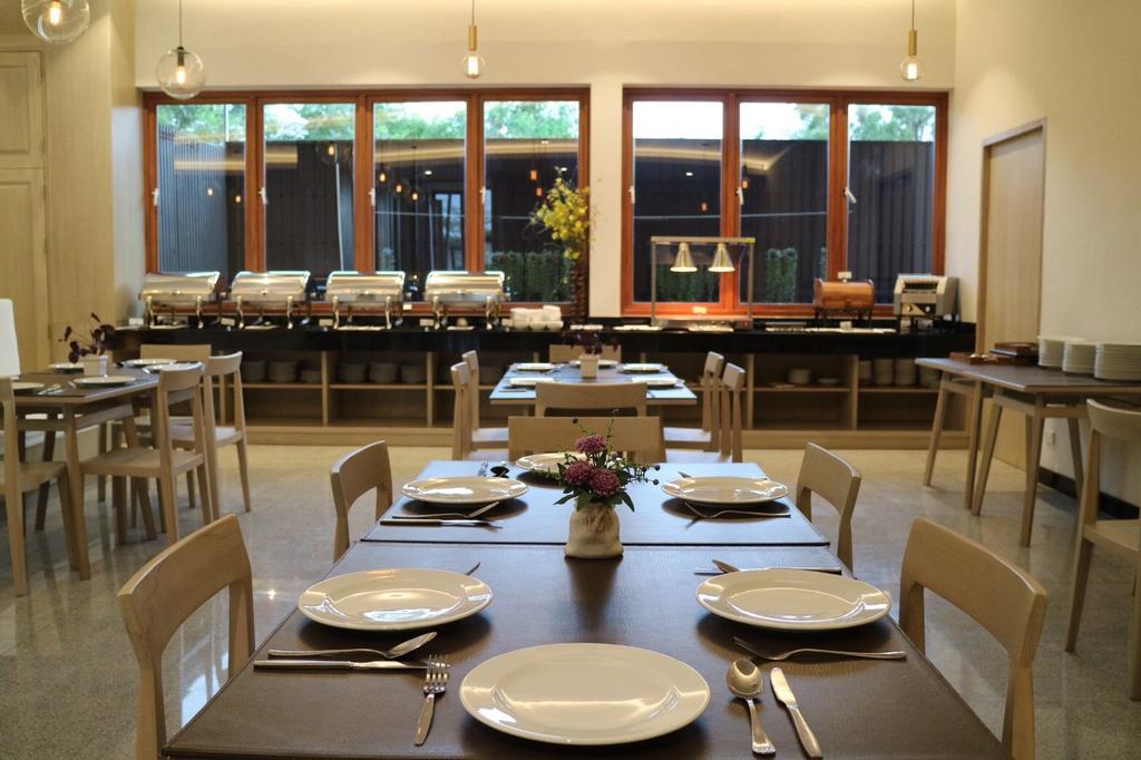 Ca Hotel And Residence Phuket - Sha Extra Plus Exteriör bild