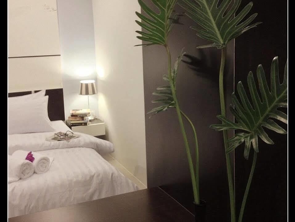 Ca Hotel And Residence Phuket - Sha Extra Plus Exteriör bild
